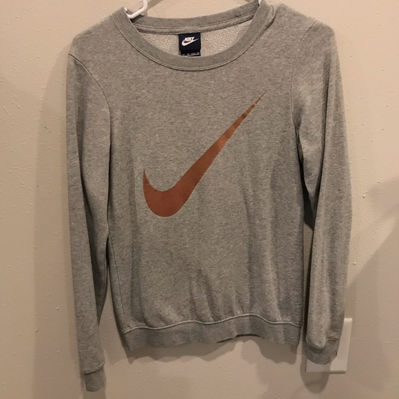 Nike crewneck - Picture 1 of 2